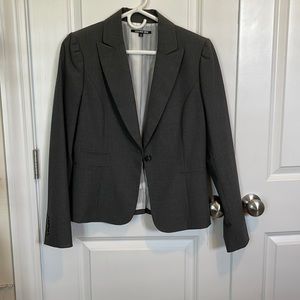 Gianni Bini gray blazer. Size 8